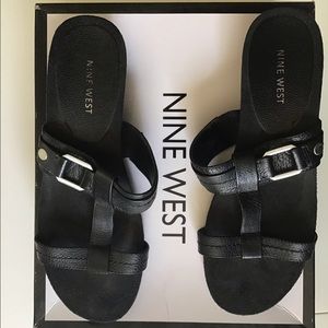 Nine West Black Leather Sandals